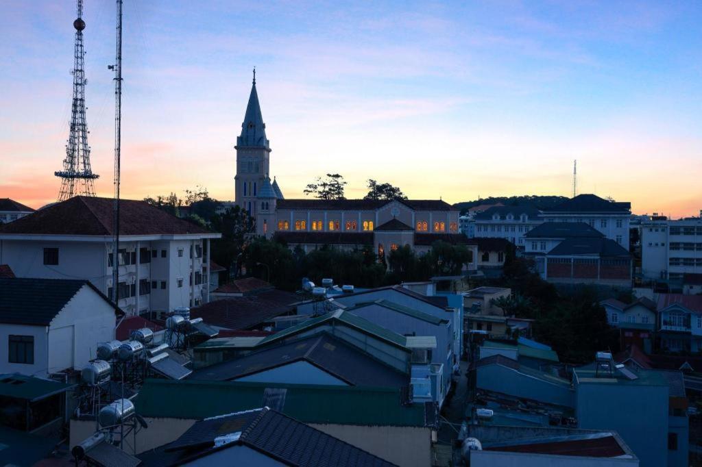 Yukkuri Boutique Hotel Dalat Esterno foto