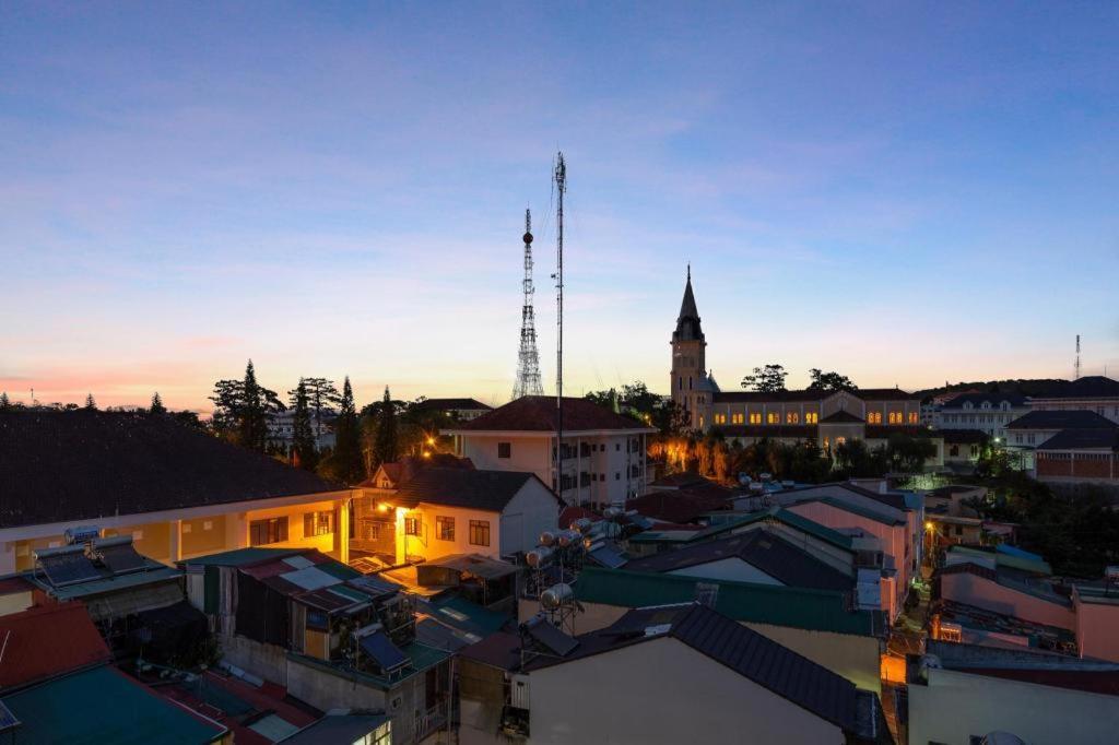 Yukkuri Boutique Hotel Dalat Esterno foto